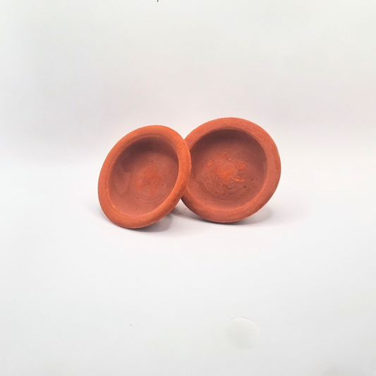 Aker Fassi Naturel en coupelle artisanale de terre cuite- Rouge à Lèvres, Blush, Fard à Paupières, Teinture Végétale Artisanale.